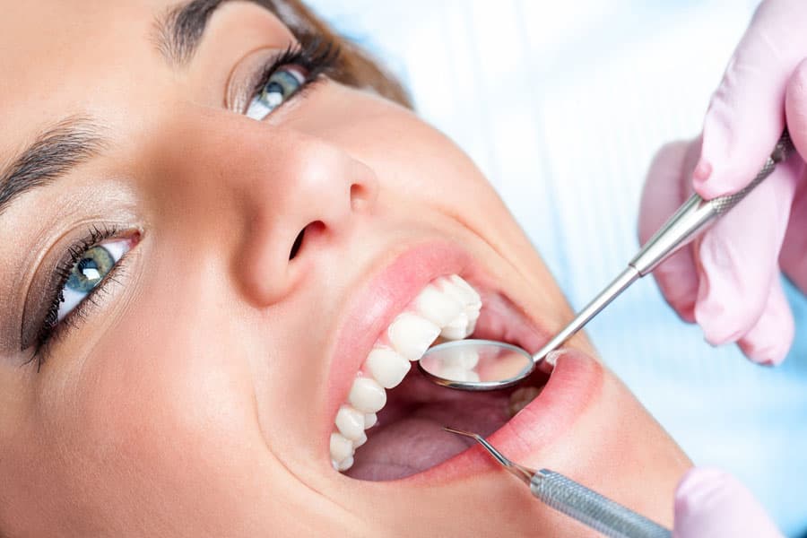 blanqueamiento dental en Lugo