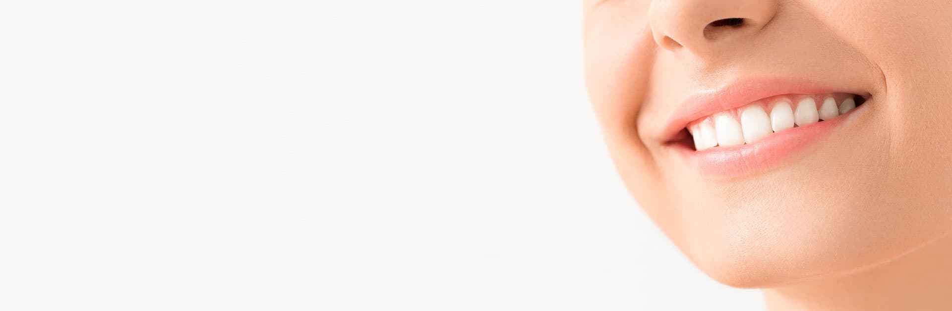 Consigue la sonrisa de tus sueños con los especialistas de Sanident